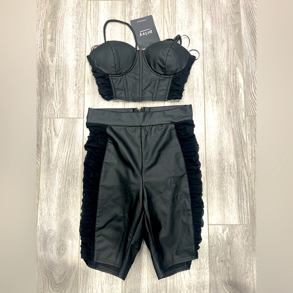 Black leather crop top biker shorts set - fashion nova - Picture 1 of 1